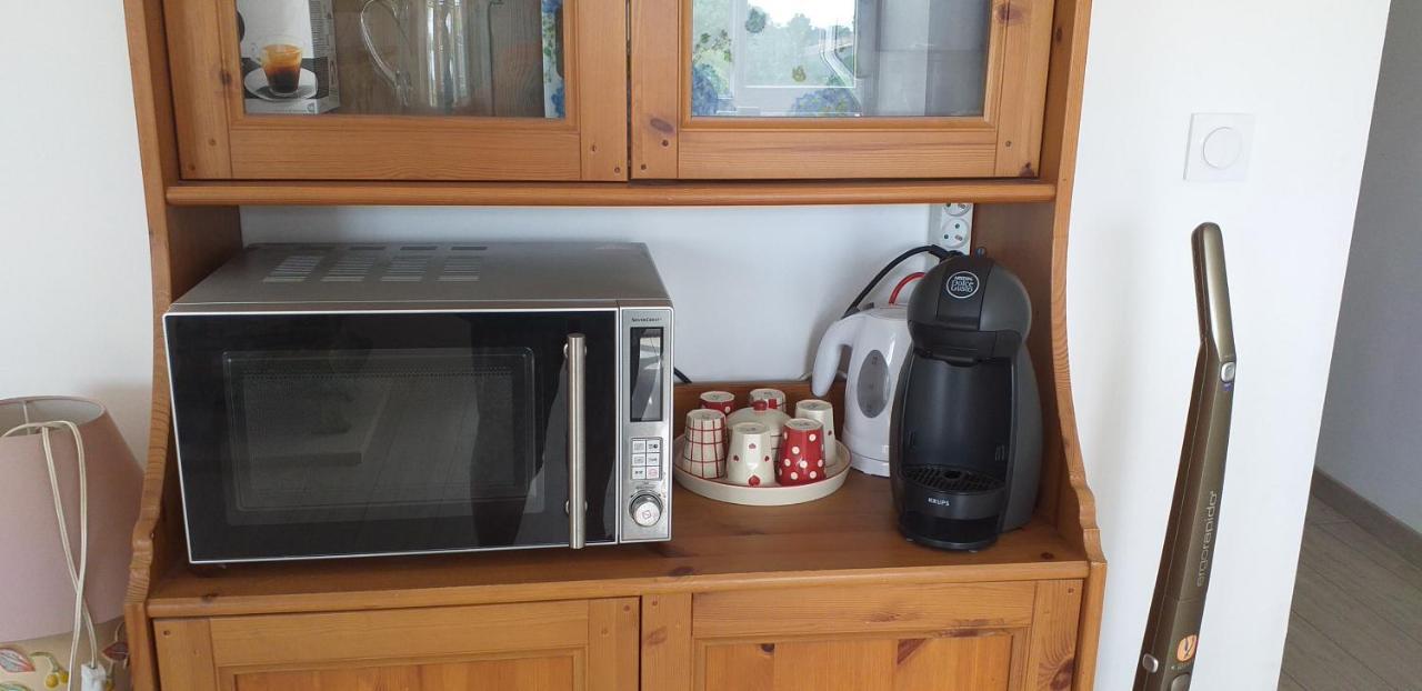 Bassoncourt Les Gremilles B&B 외부 사진